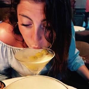 Meet your Posher, Lilly